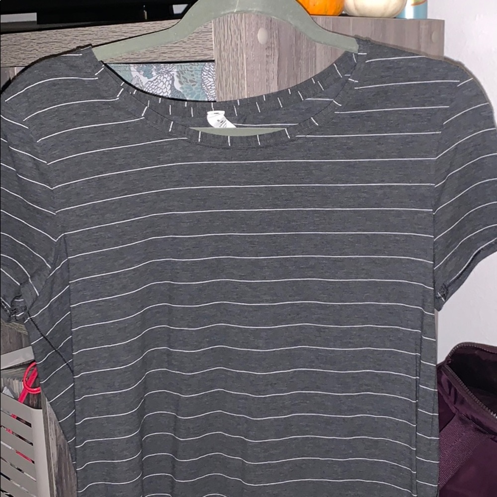 Lululemon love tee crew neck